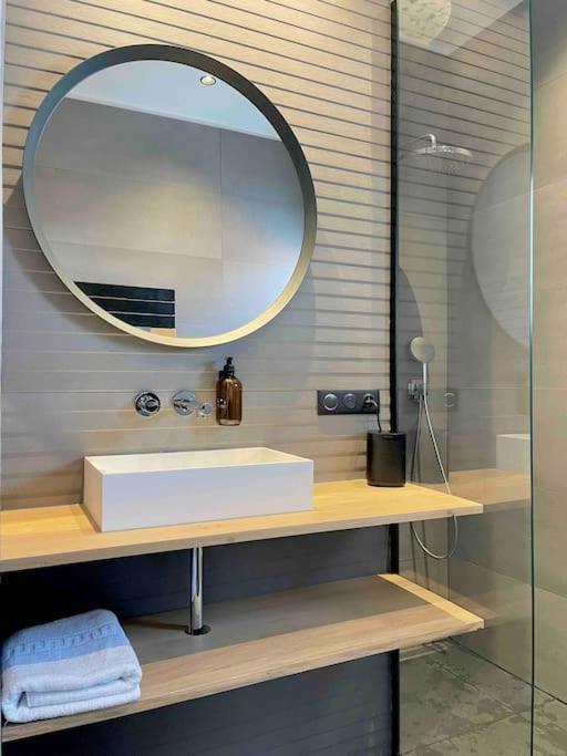 Haurren Zoriona - Maison Basque Moderne Climatisee Avec Jacuzzi *