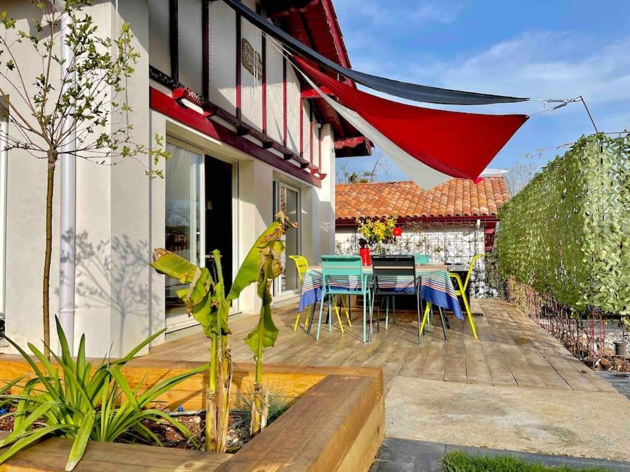 Haurren Zoriona - Maison Basque Moderne Climatisee Avec Jacuzzi * Saint-Pée-sur-Nivelle